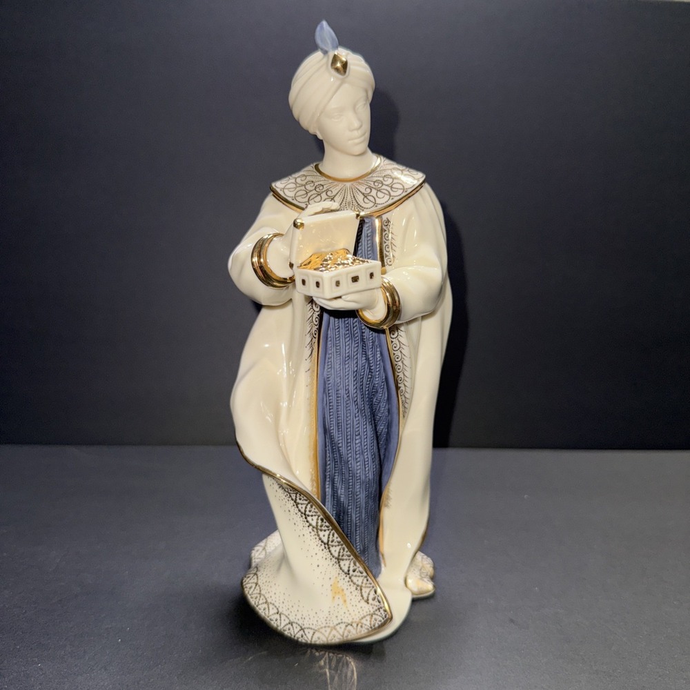 Lenox First Blessing Balthazar Figurine Nativity Wise Man Porcelain Gold Trim